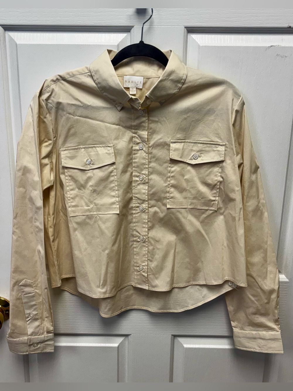 Karlie Neutral Poplin Pocket Top in Beige
